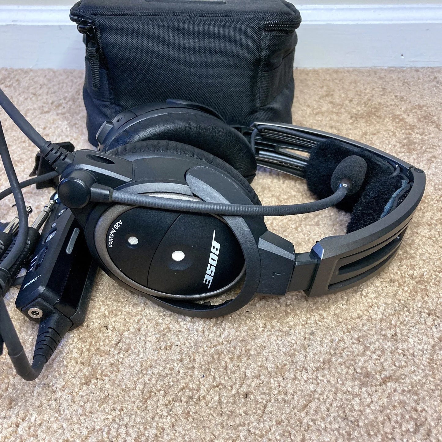 Certified Pre-Owned Bose A20 ANR Aviation Headset Dual GA Plug With Bluetooth